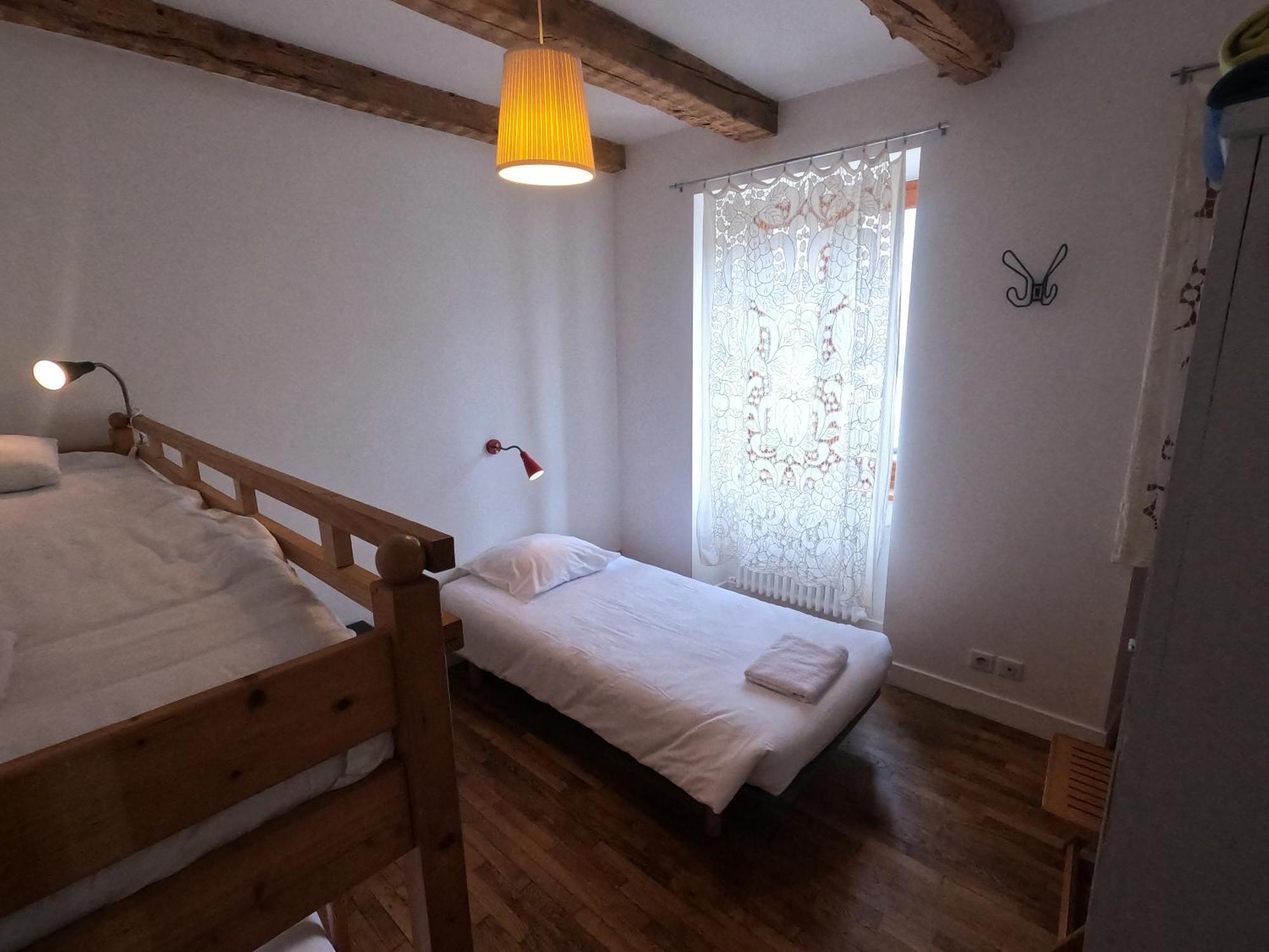La Maison - Hotel & Gite Лагиол Екстериор снимка